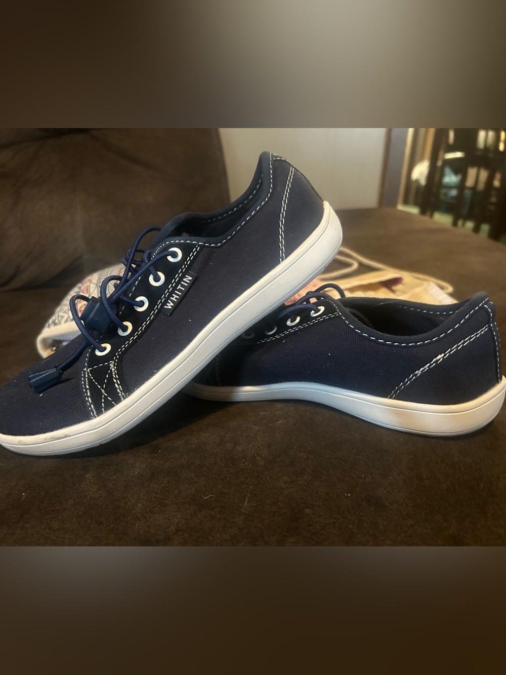 Whitin sneakers